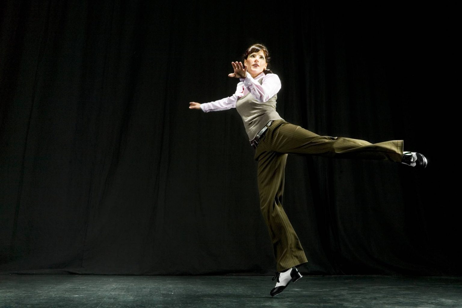 Danza Tap estadounidense e irlandesa una breve historia de los bailes Só Dança Trinys