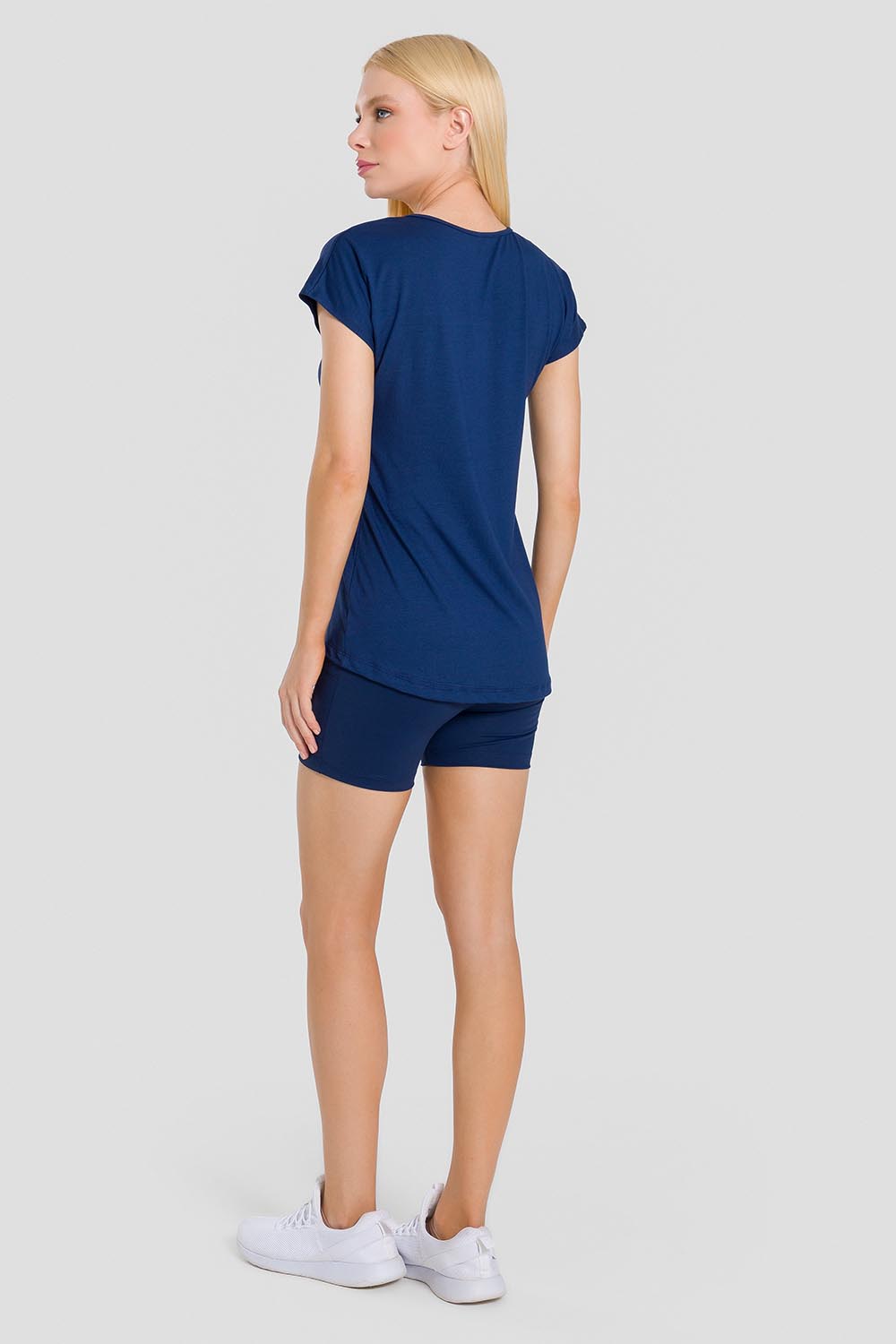 F16432_16_F16083_16_C