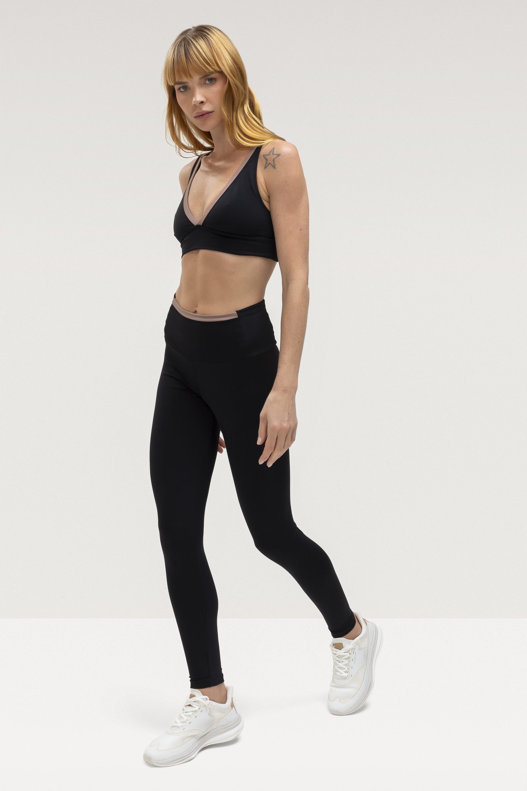 F16487_25051_F16488_25051_01
