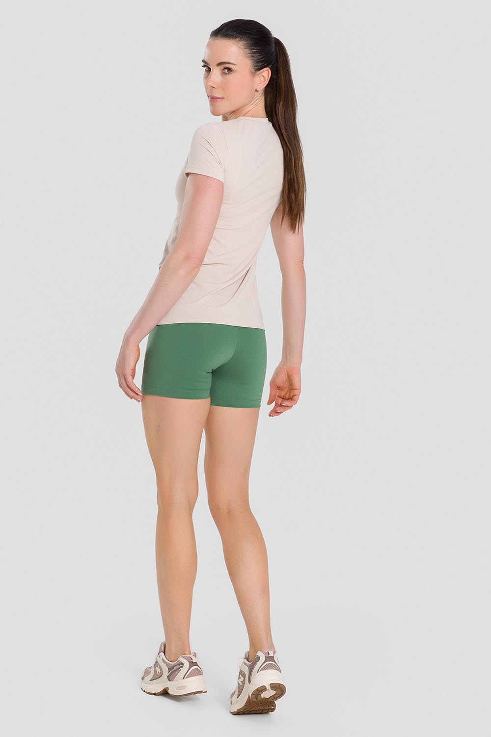 F16240_1650_A713_1632_C