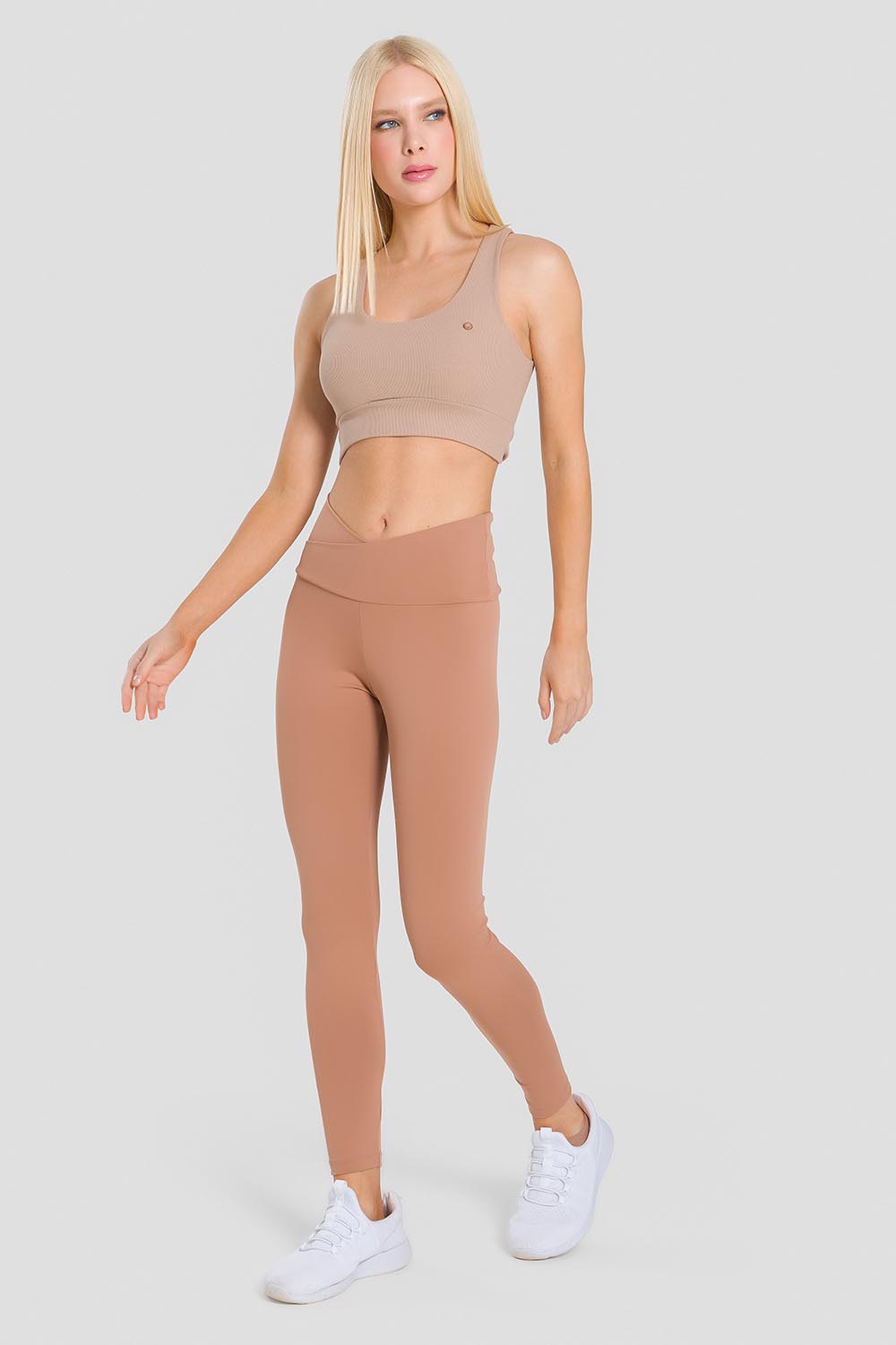 F16324_205_F16325_205_F